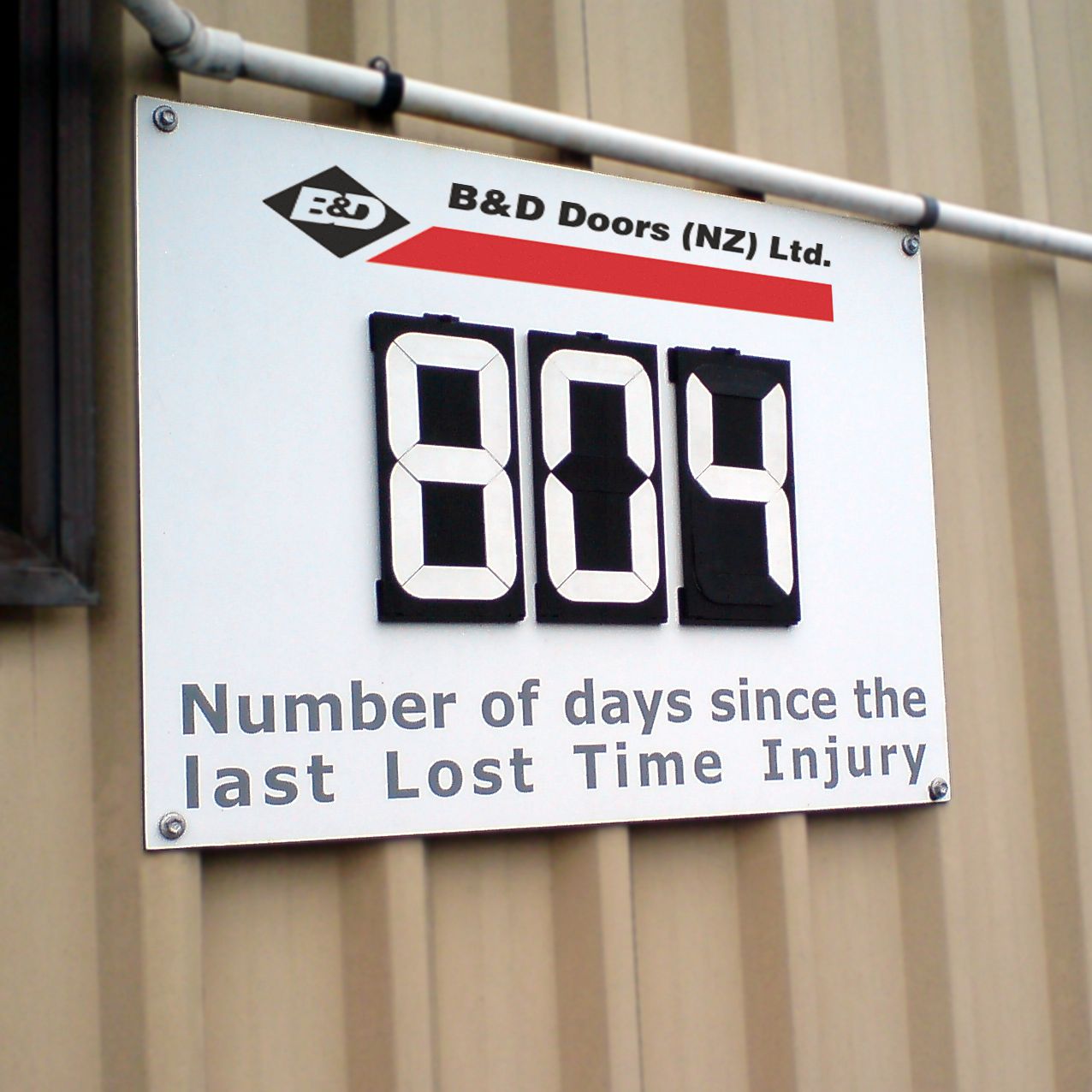 B&D Celebrates 2-Year Safety Milestone